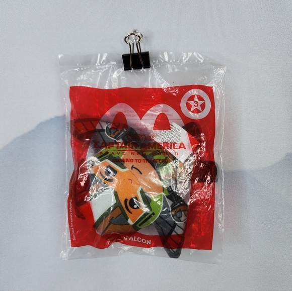 SOLD ●Marvel Falcon Captian America Brave New World McDonalds Happy Meal Toy NWT - Picture 7 of 11